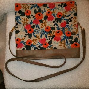 This Loves That Cross Body Bag